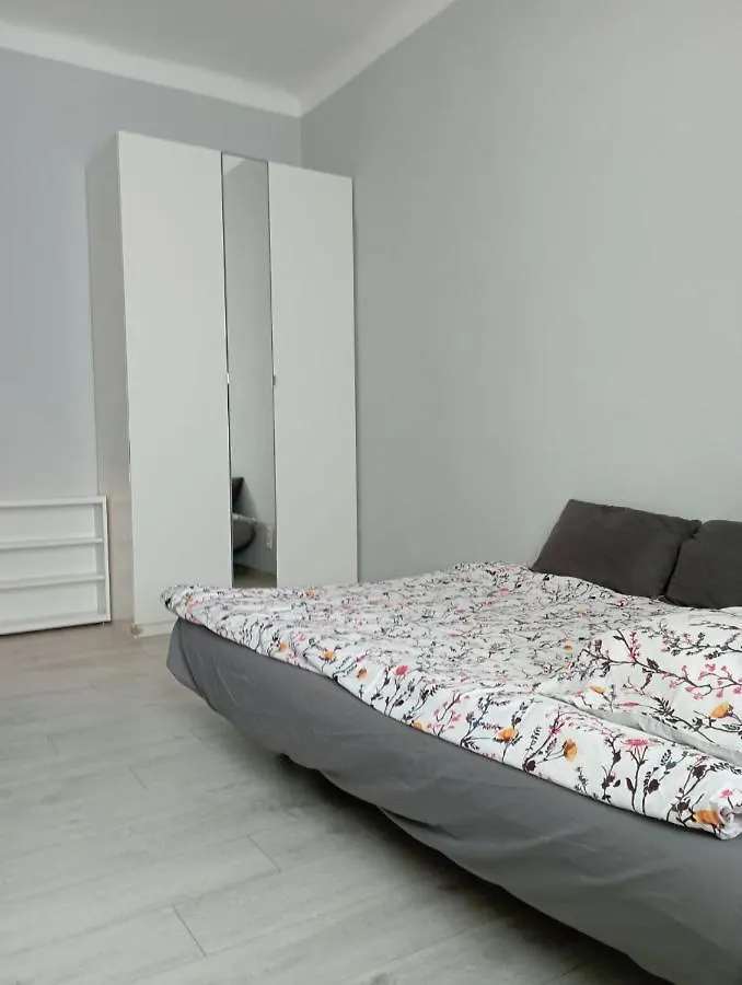 Podchorazych 25A M 9 Apartament Poland