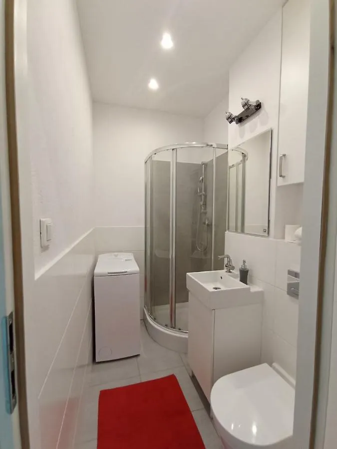 Podchorazych 25A M 9 Apartament Poland
